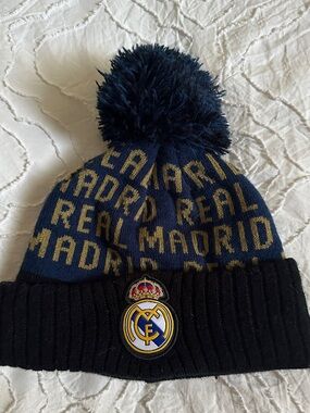 Kids Navy & Black Pom Beanie Hat Real Madrid